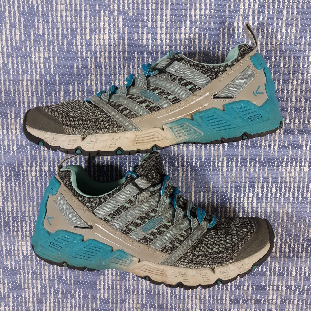 Keen Versago Hiking Trail Sneaker Shoes Womens 7 US 37.5 EU Aqua Blue Gray